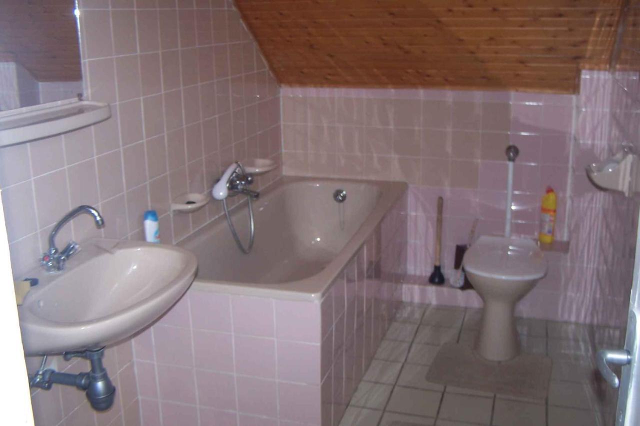 Holiday Home Balatonalmadi/Balaton 17936 Lucernas Buitenkant foto